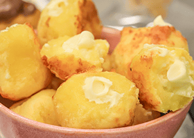 Pão de Queijo Recheado